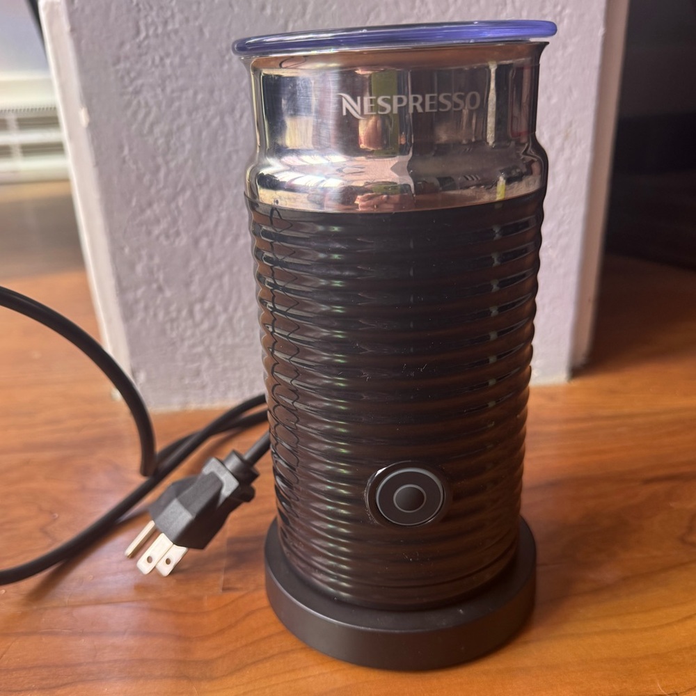 Nespresso Aeroccino Milk Frother